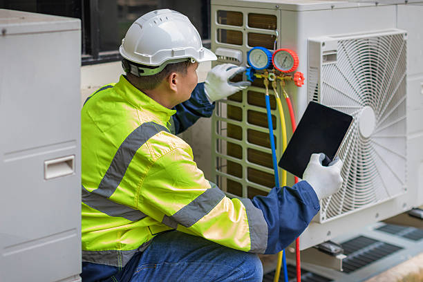 Professional Hvac technician working in Plainfield, PA